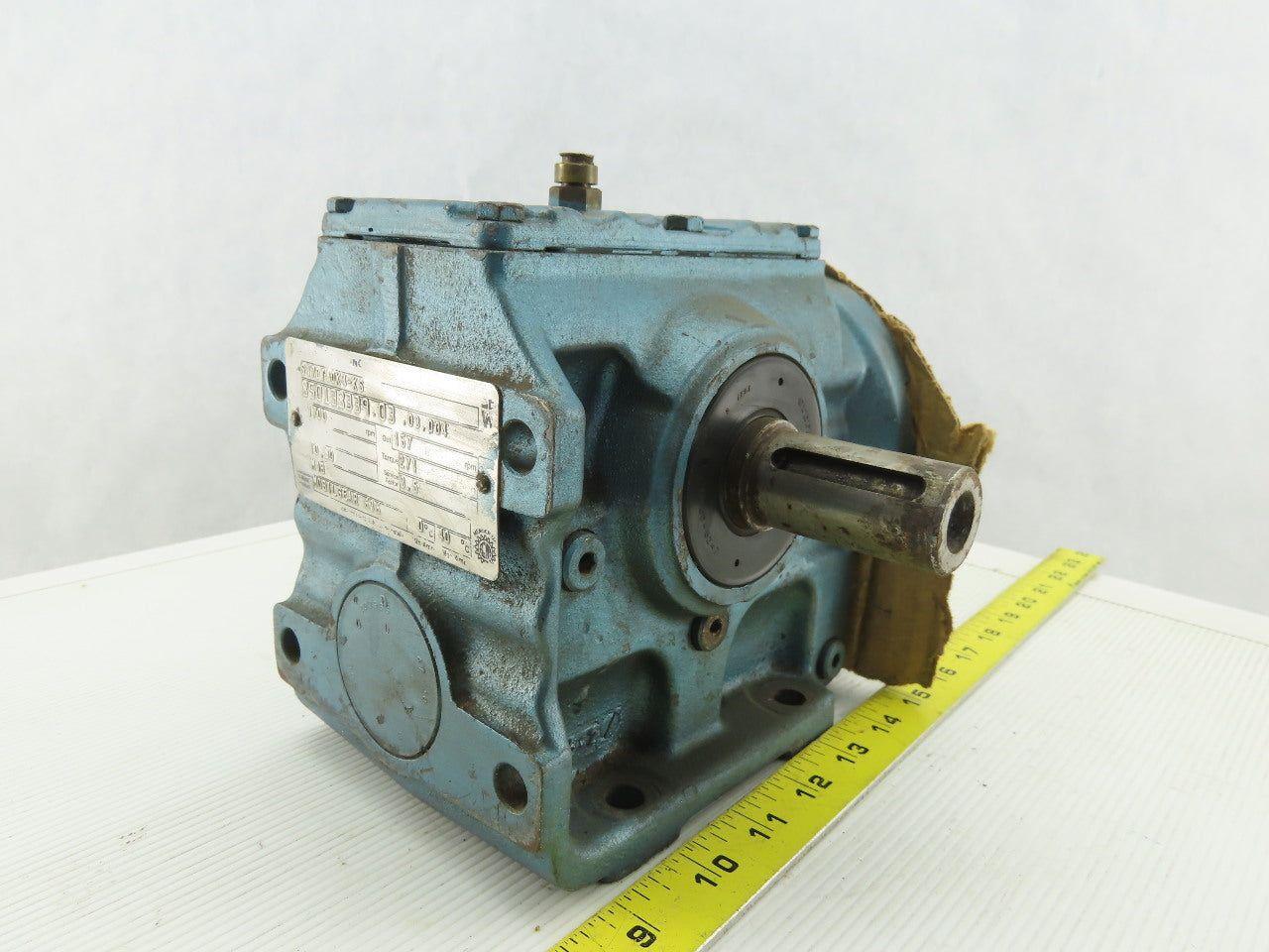 SEW-EURODRIVE S47DT80K4-KS Right Angle 10.80:1 Ratio Gear Box Speed Reducer