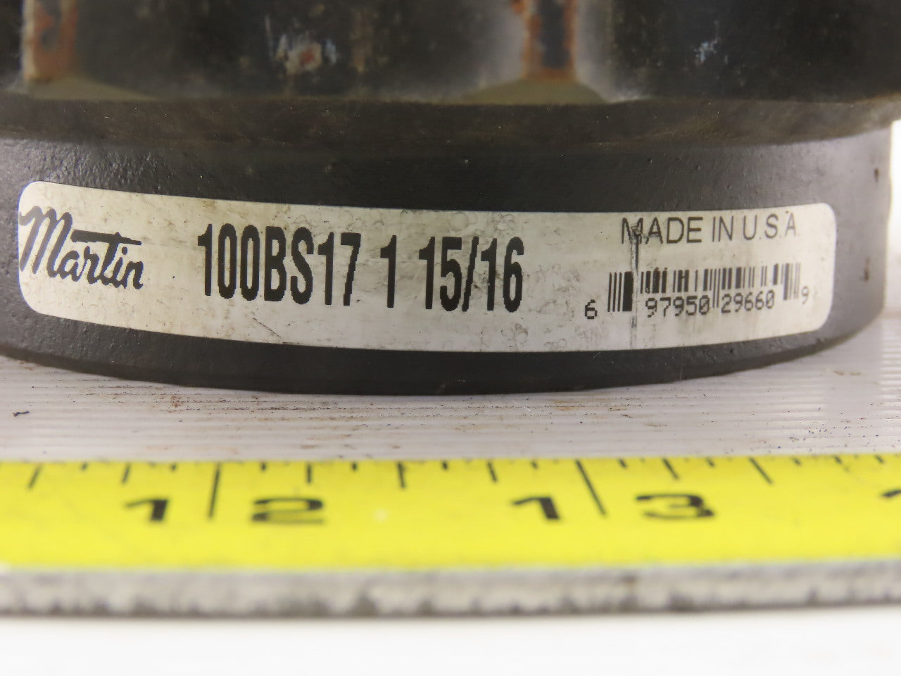 Martin 100BS17 17 Tooth Single Roller Chain Sprocket 1-15/16" Keyed Bore