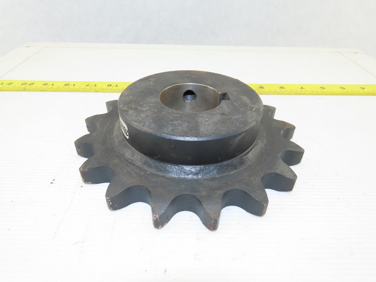 Martin 100BS17 17 Tooth Single Roller Chain Sprocket 1-15/16" Keyed Bore