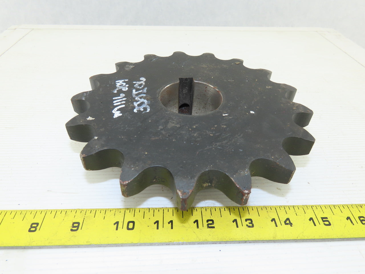 Martin 100BS17 17 Tooth Single Roller Chain Sprocket 1-15/16" Keyed Bore