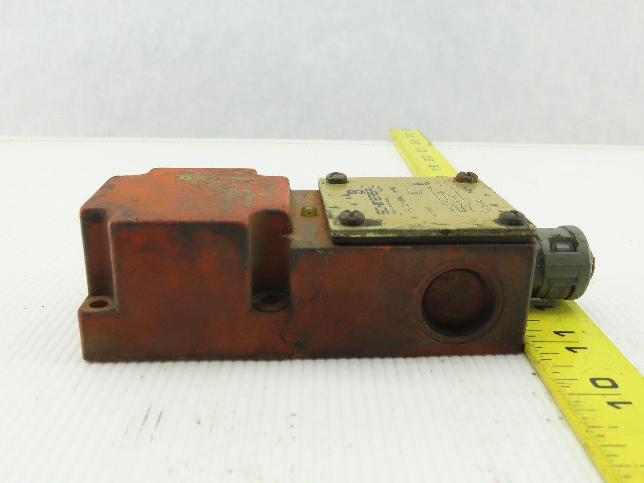 Schmersal IFL30-384-11zPG Proximity Sensor Switch 10-60VDC 400ma