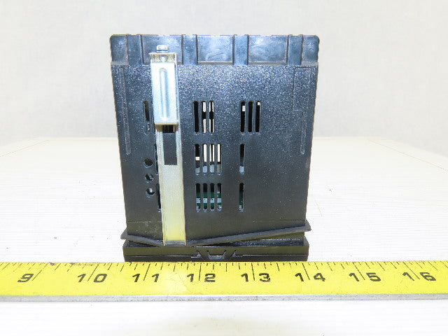 Shinko JCD-33A-A/M Multi-Range 3A 250V 100-240V Digital Indicating Controller