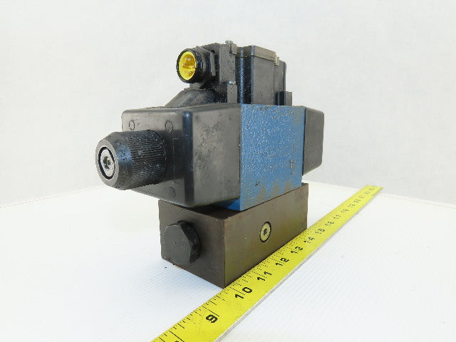 Rexroth 4WE110J40/CW110N9DK25L Hydraulic Control Valve W/120V Coil