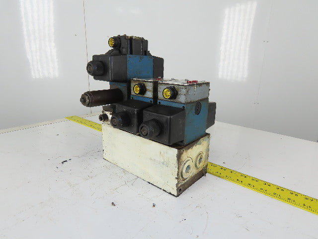 Rexroth 4WE10D31/0FCW110N9DAL 4/2 Way Hydraulic Regulated Valve Assembly 120V