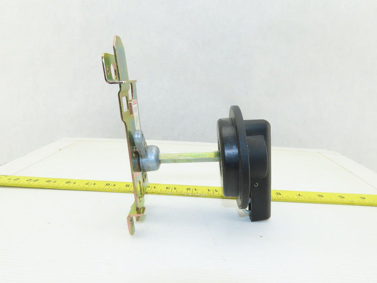 Siemens ITE ED4 Circuit Breaker Operator Mechanism W/CRHOH Rotary Handle