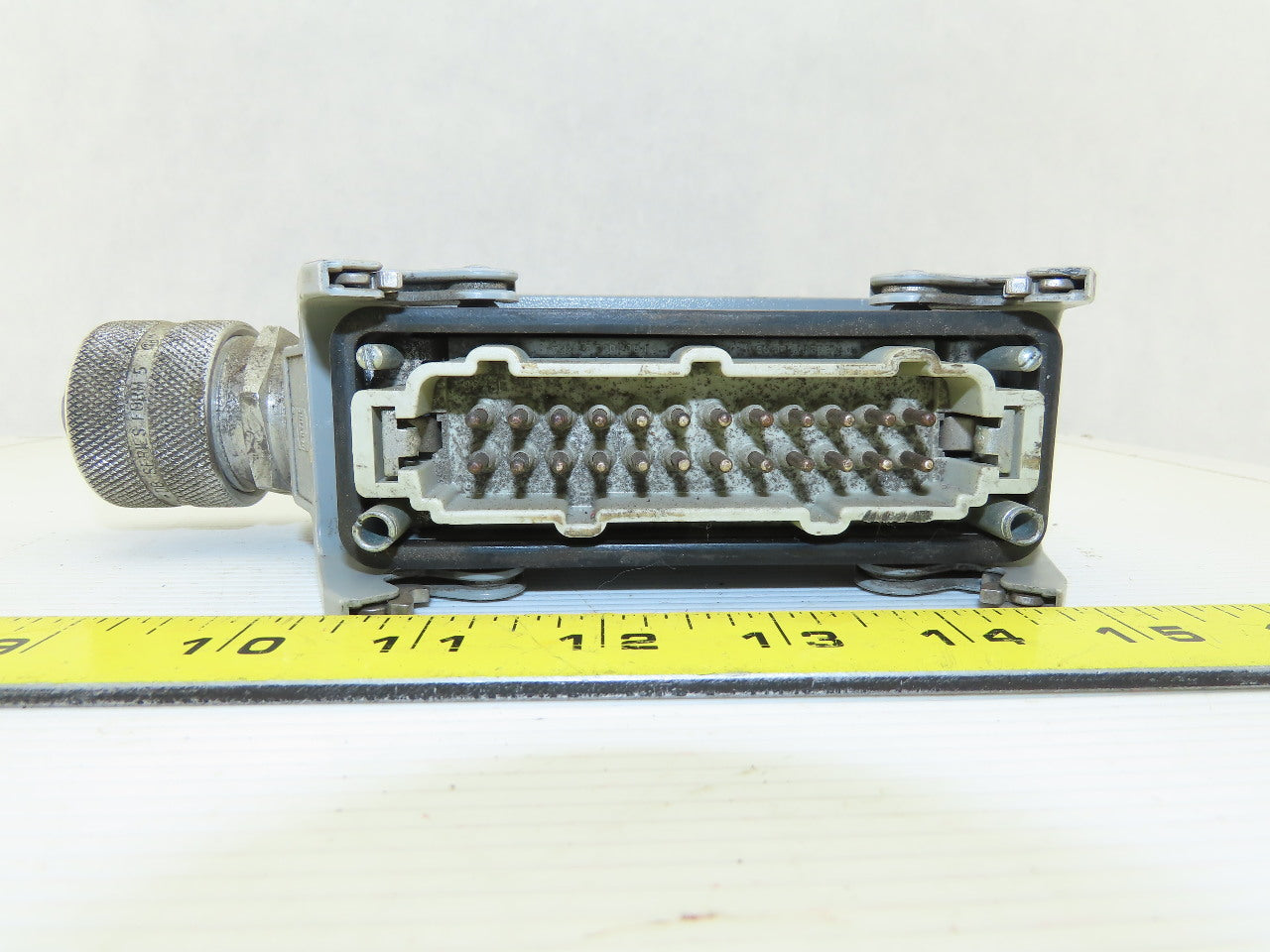 Harting Han 24 E-M 24-Pin Male Cable Connector Plug Aluminum Hood 16 Amp 600