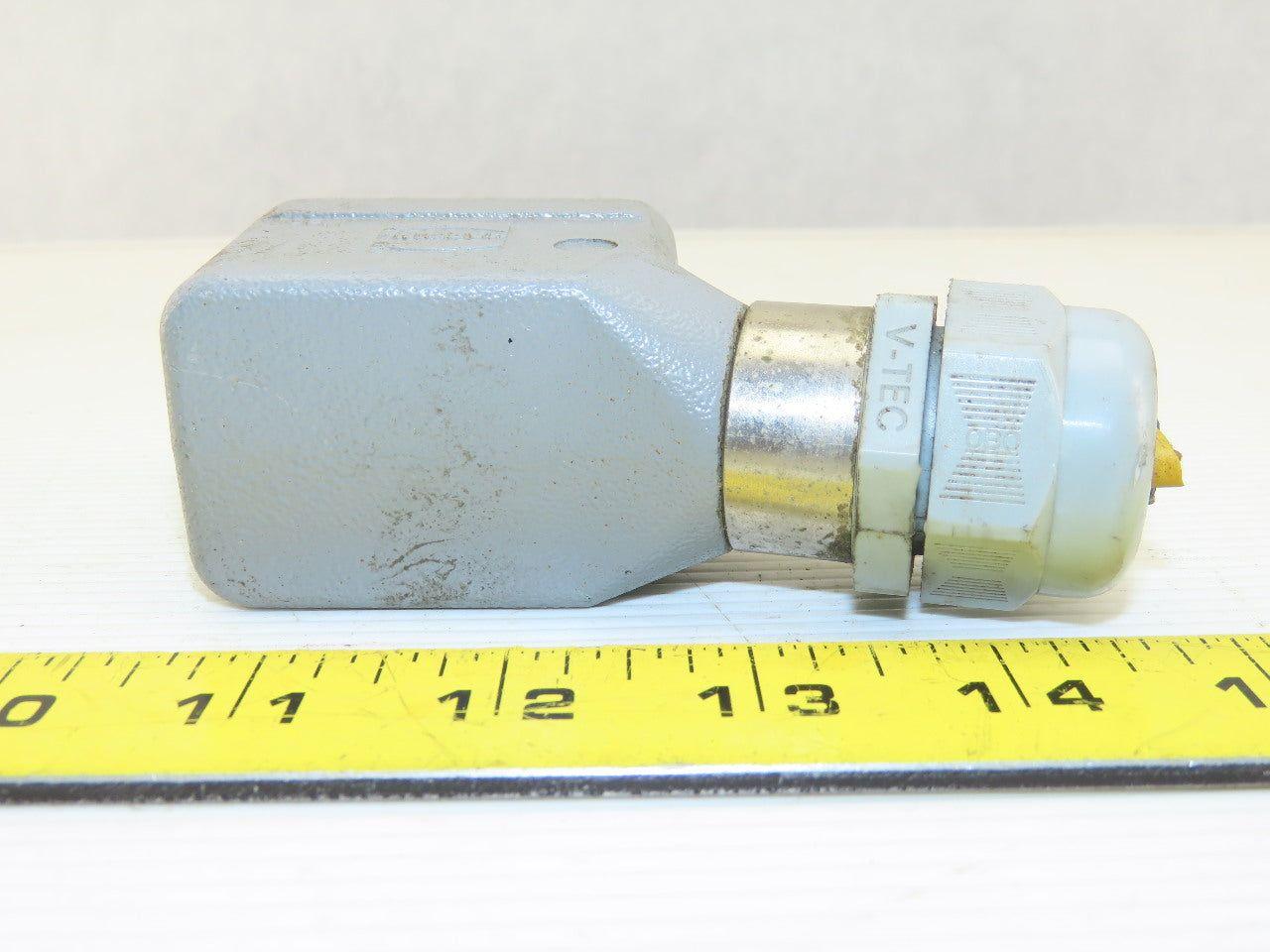 Harting HAN-6 E-M 6 Pin Male Side Entry Aluminum Housing Hood 16A 500V
