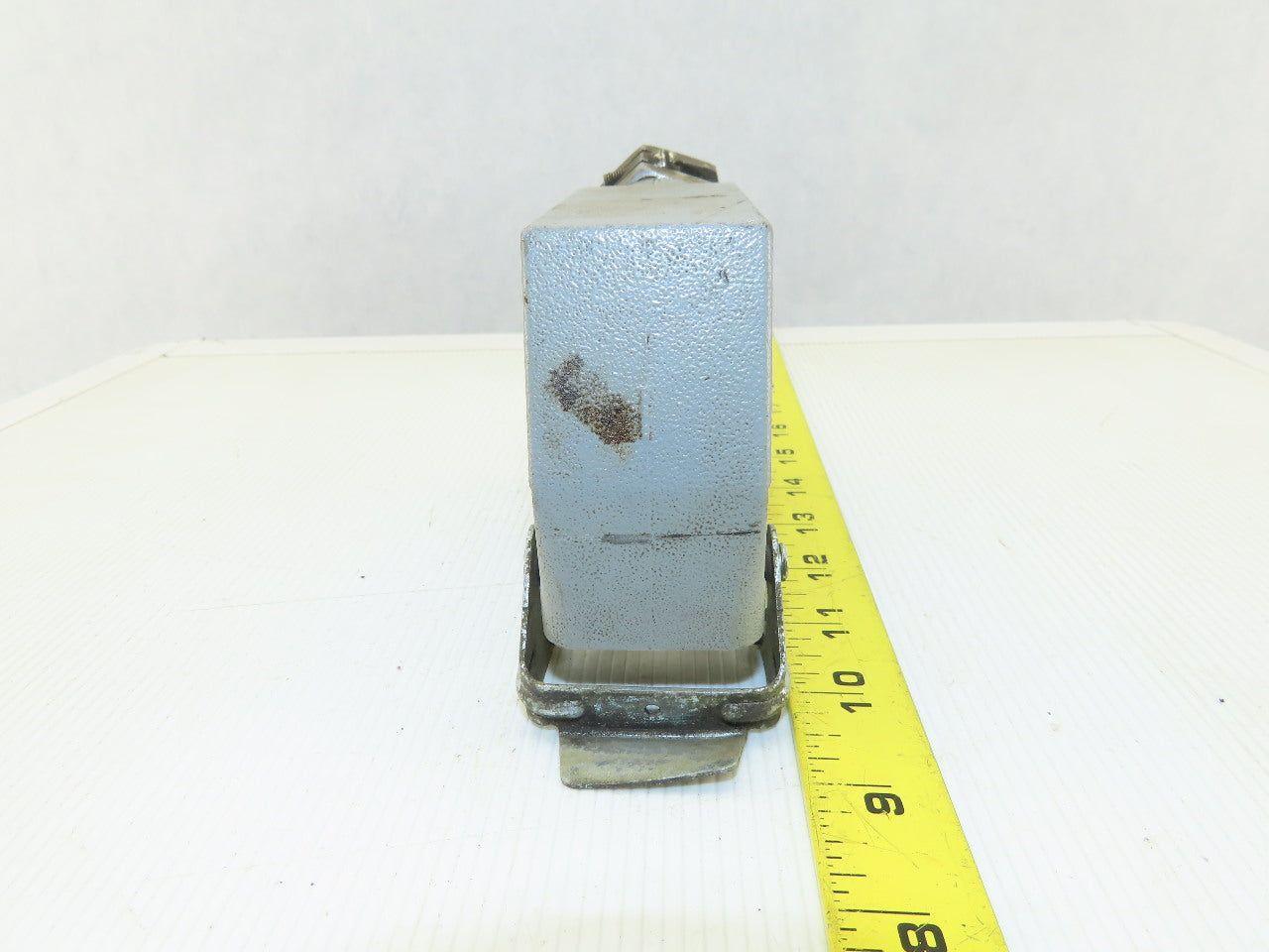 Amphenol C146 10B 64 Pin Female Side Entry Hood 10A 250V