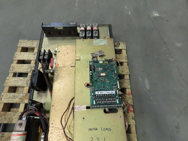 Allen Bradley 1336-B200-EOW-L3-S1 Ser A 200Hp AC Drive 380/415/460V 296A 0-250HZ