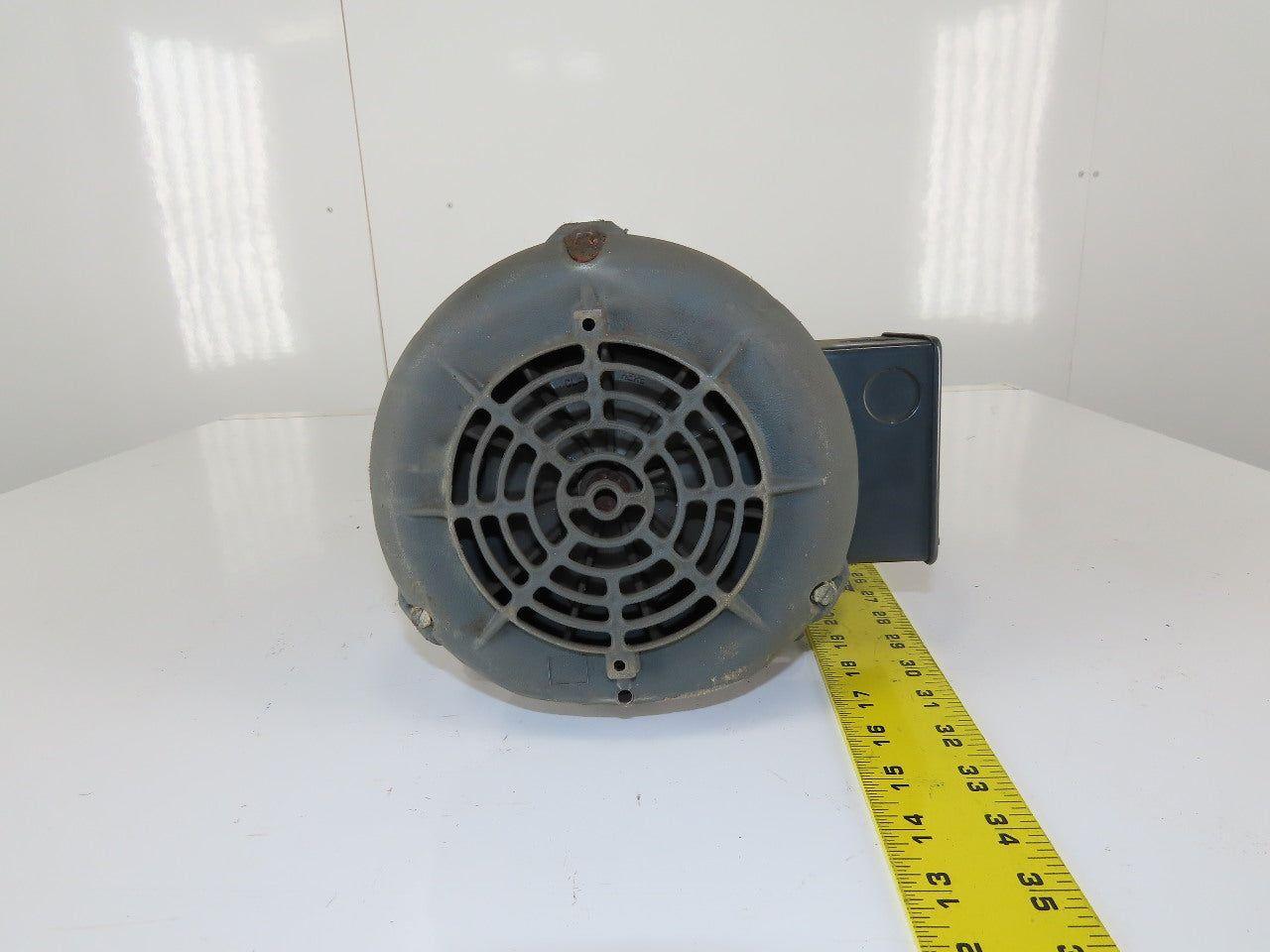 Grove Gear P7172011.B1 Inline Gear Motor 1/3Hp 460V 3ph 15.3: Ratio 3/4" Shaft