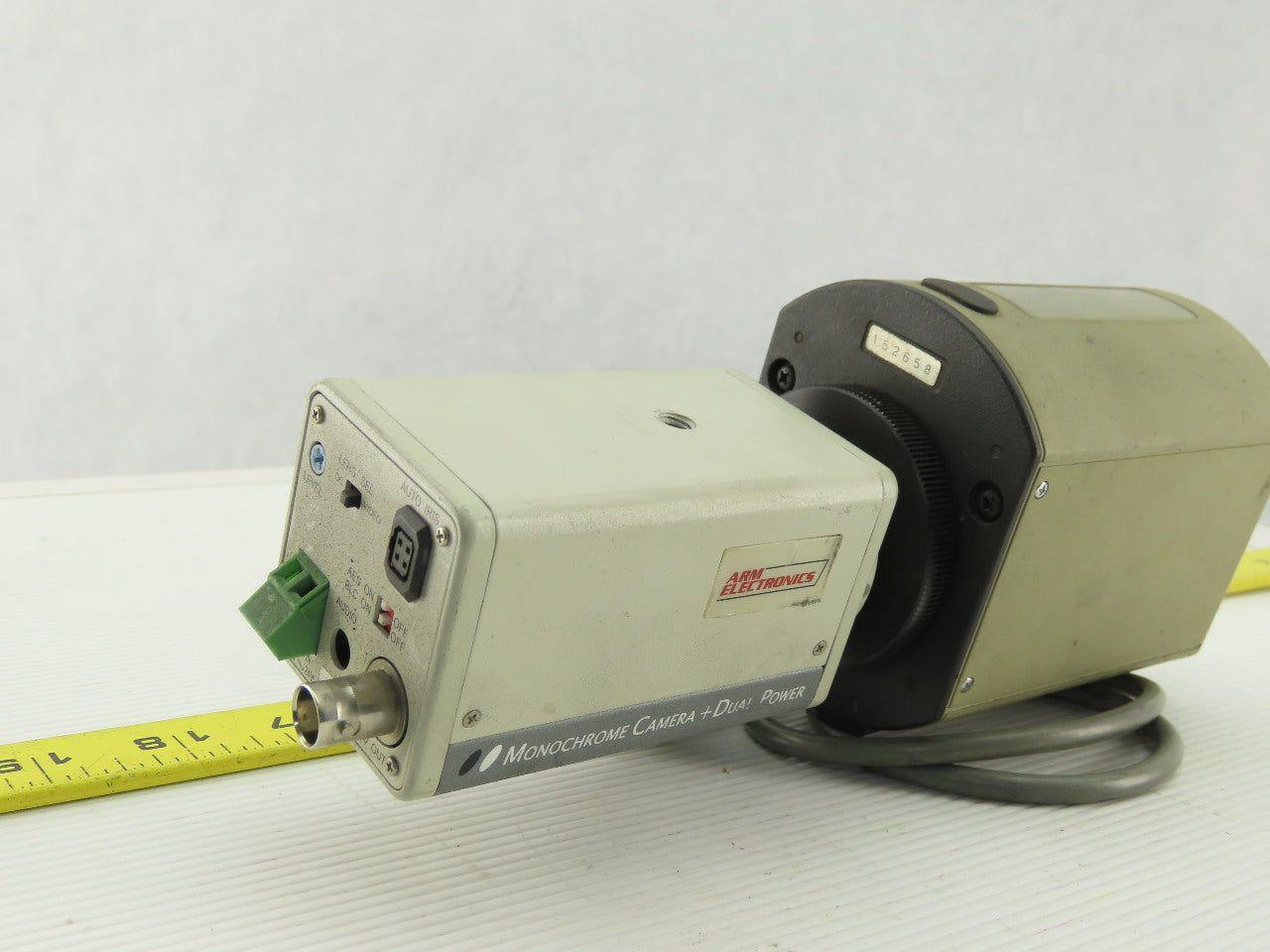 ARM Electronics B380 Monochrome Camera EIA DC12V/AC24V W/Zoom Lens