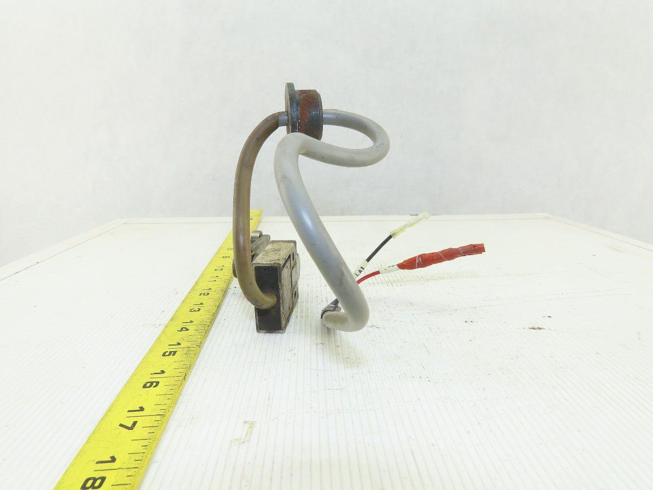 Omron D4C-442B Limit Safety Switch Roller Arm