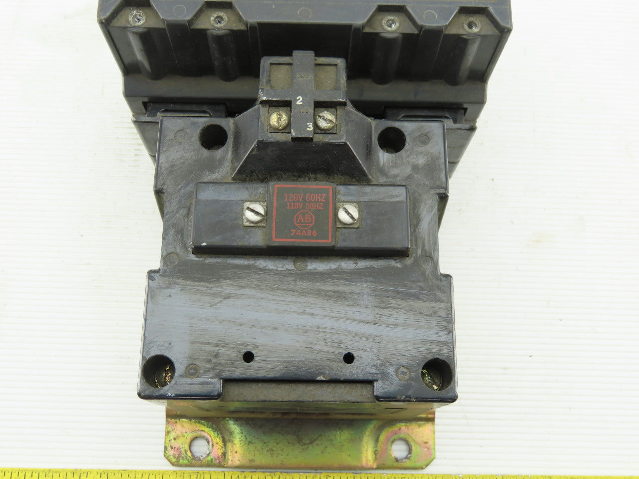 Allen Bradley 702-E0D9347 SER. K Motor Starter Size 4 100HP 600V 135A 120V Coil