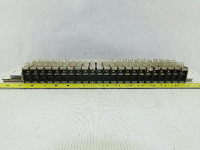 Idec BAF111SDU 24V 10A Fuse Holder W/Indicator 18-10AWG On DIN Rail Lot of 23