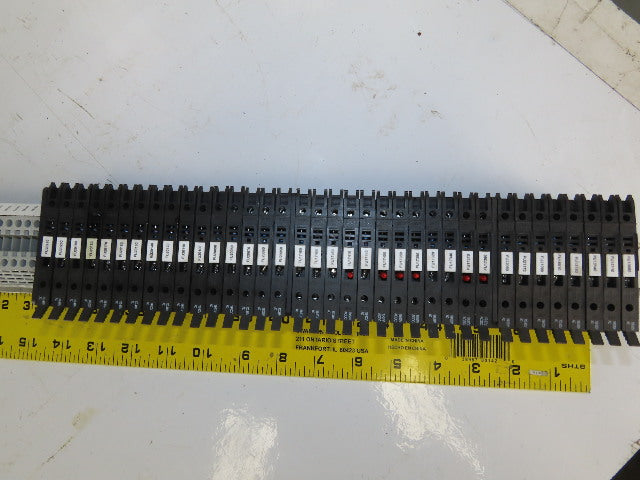 Entrelec M4/8S 6.3 A MAXI Terminal Block Fuse Holder AB Fuse Holder Lot of 158