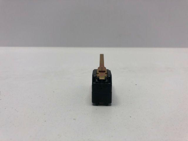 Honeywell Micro Switch YZ-2RW Limit Switch 15A-125 250 480 VAC Lot of 10