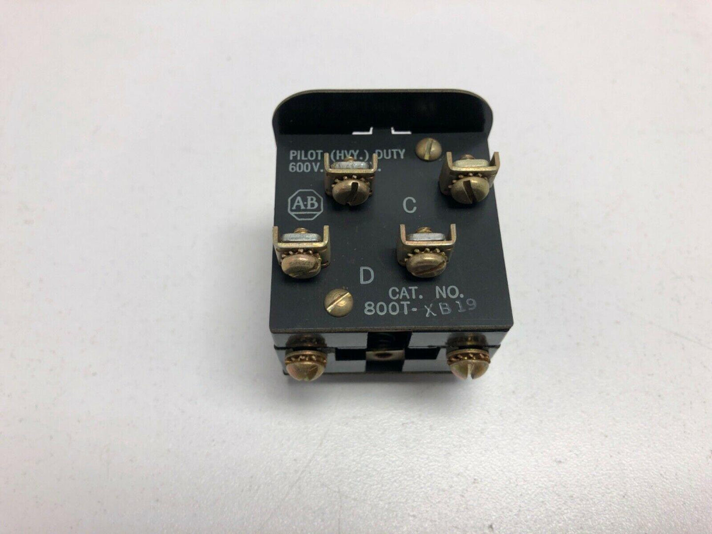 Allen Bradley 800T-XB19/A Push Button Contact Block 2N.O 2N.C Series A Lot of 4