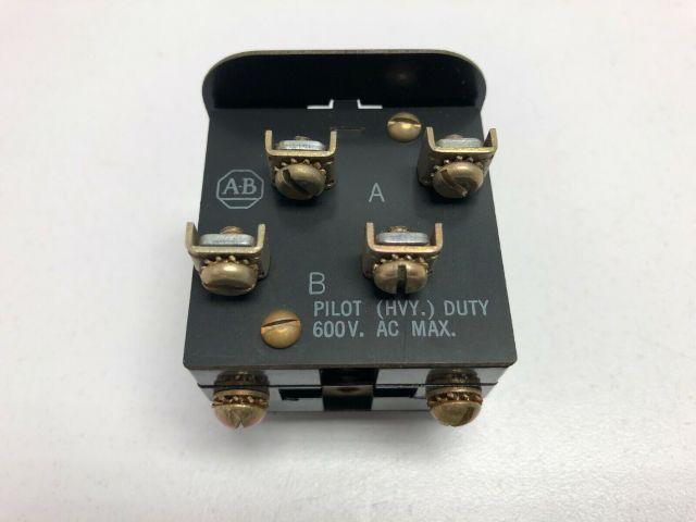 Allen Bradley 800T-XB19/A Push Button Contact Block 2N.O 2N.C Series A Lot of 4