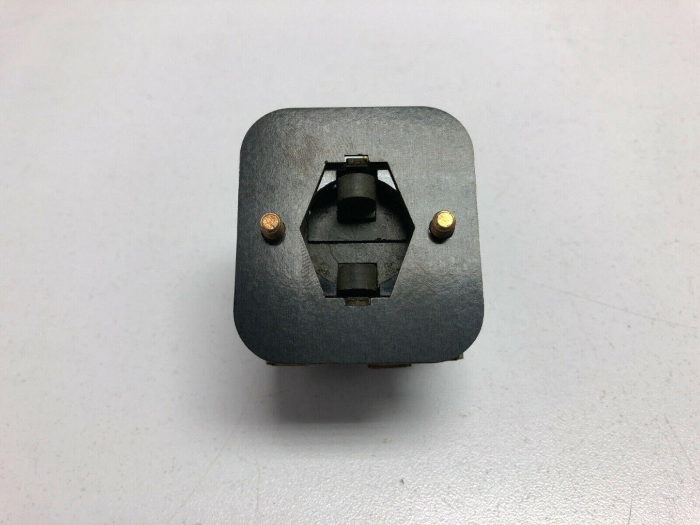 Allen Bradley 800T-XB19/A Push Button Contact Block 2N.O 2N.C Series A Lot of 4