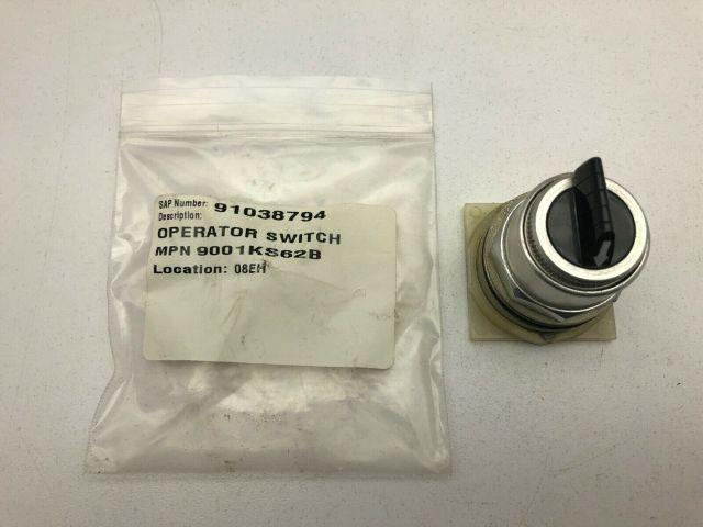 Square D 9001KS62B Switch Black Knob 3 Position Spring Return