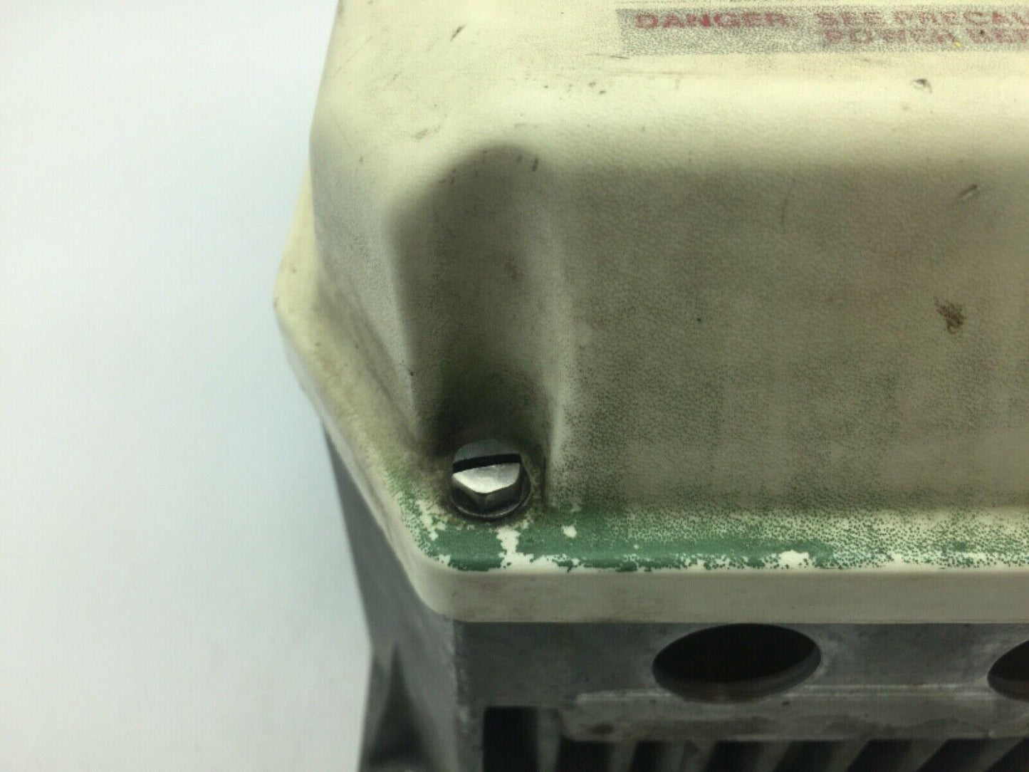 Reliance Electric 1SU41001 AC Drive 380-460VAC 2.5A 3PH 1HP