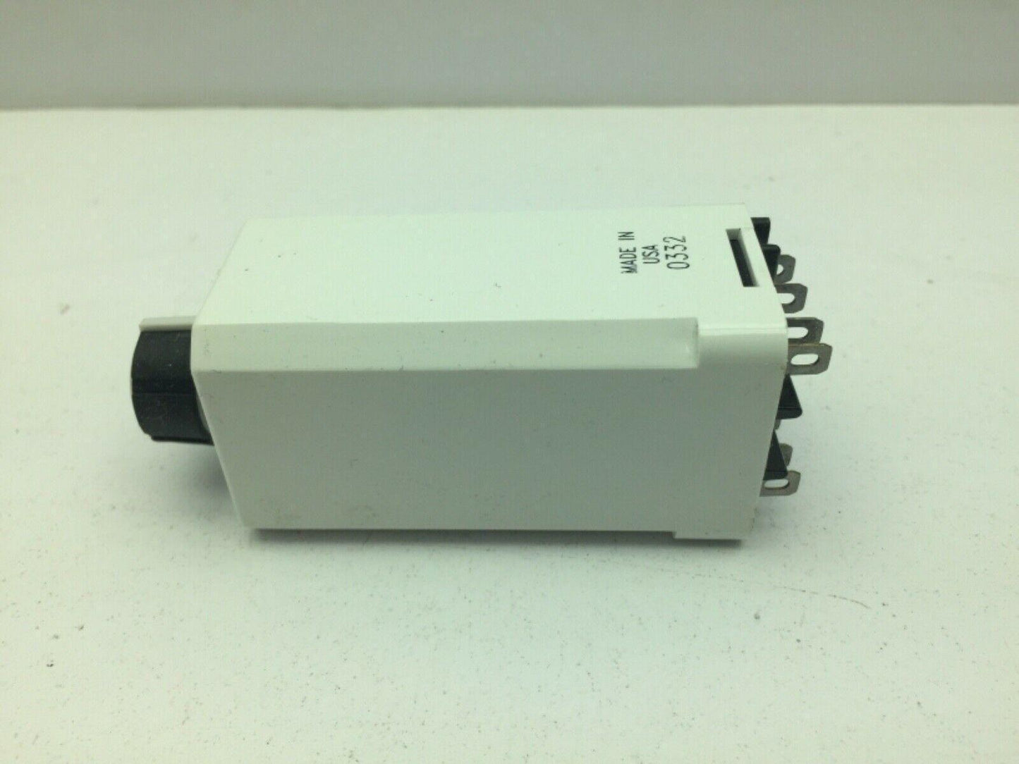 Allen Bradley 700-HS12AZ24/A On-Delay Timing Range 12A 120VAC Series A