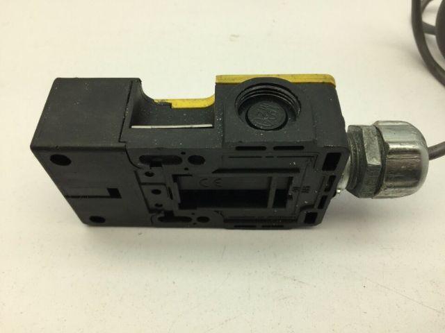 Sick I17-SA213 Switch 120-240V 6A