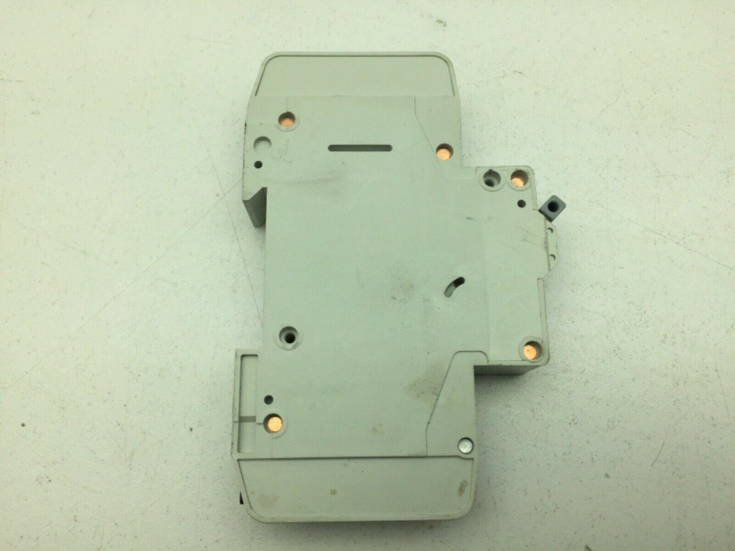 Eaton WMZT1D08 Circuit Breaker Single Pole 240-415V 8A Lot of 5