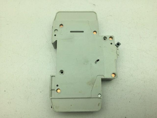 Eaton WMZT1D08 Circuit Breaker Single Pole 240-415V 8A Lot of 5