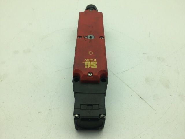 STI Omron Tl4019-40241 Safety Switch 230V 4A