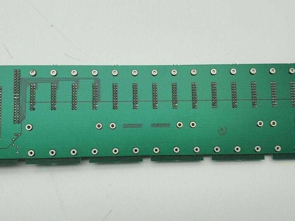 Opto 22 SNAPB16M 16 Slot PLC Input Output Chassis
