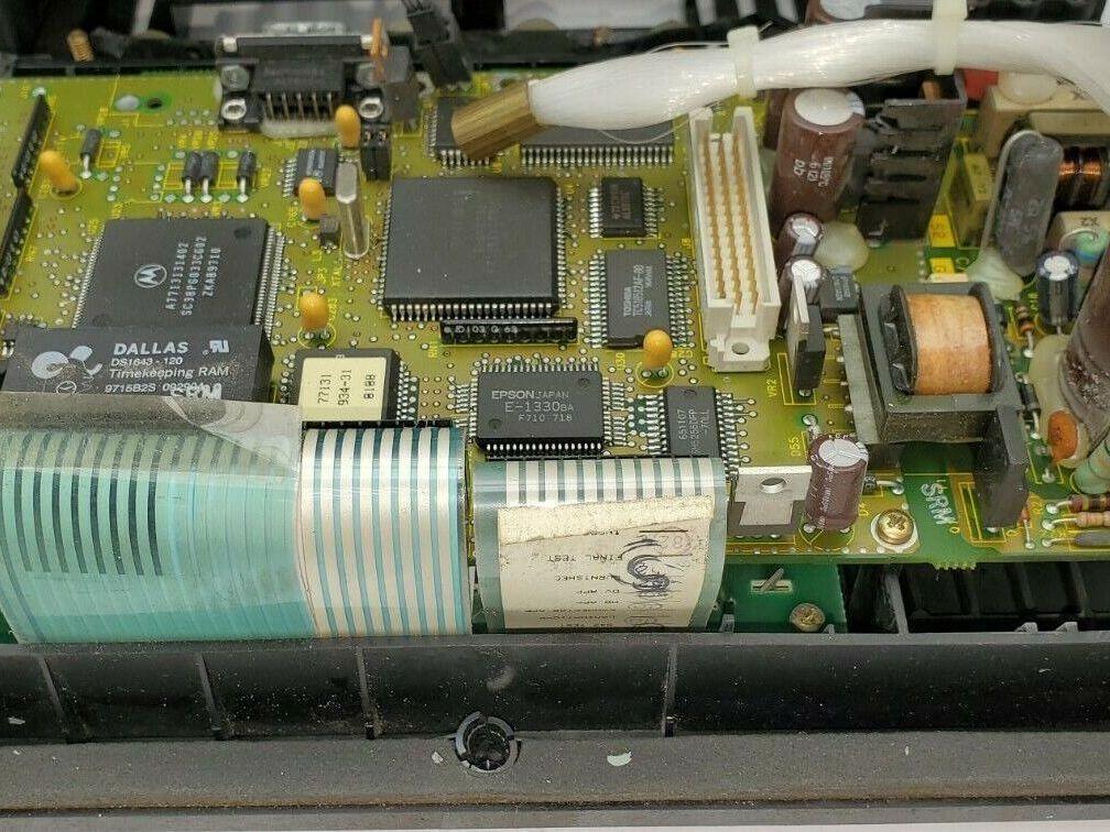 Allen Bradley 2711-B5A5/E PanelView 550 100-240VAC 0.25-0.15A Series E Rev B