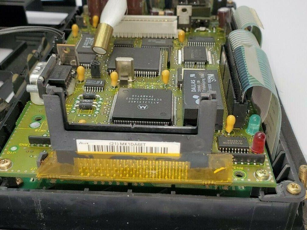 Allen Bradley 2711-B5A5/E PanelView 550 100-240VAC 0.25-0.15A Series E Rev B