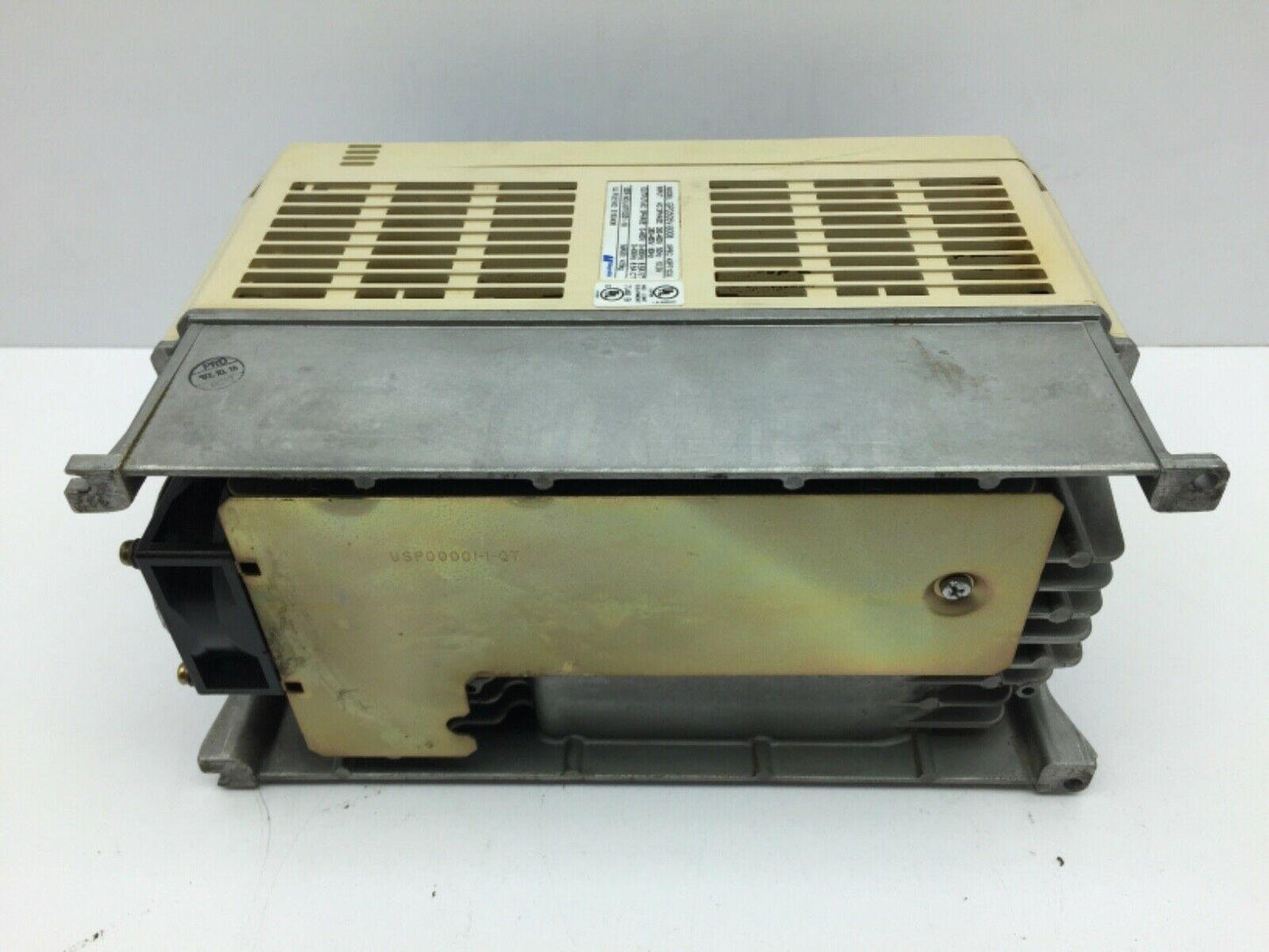 Magnetek GPD505V-B008 GPD 500 AC Motor Drive 3PH 380/460V 10.2A