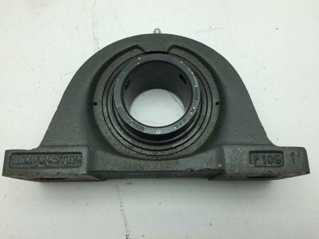 SealMaster S2272M31 Pillow Block Bearing 1 7/16" Bore