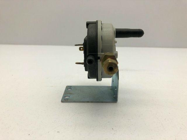 Lochinvar KIT3075 Pressure Switch
