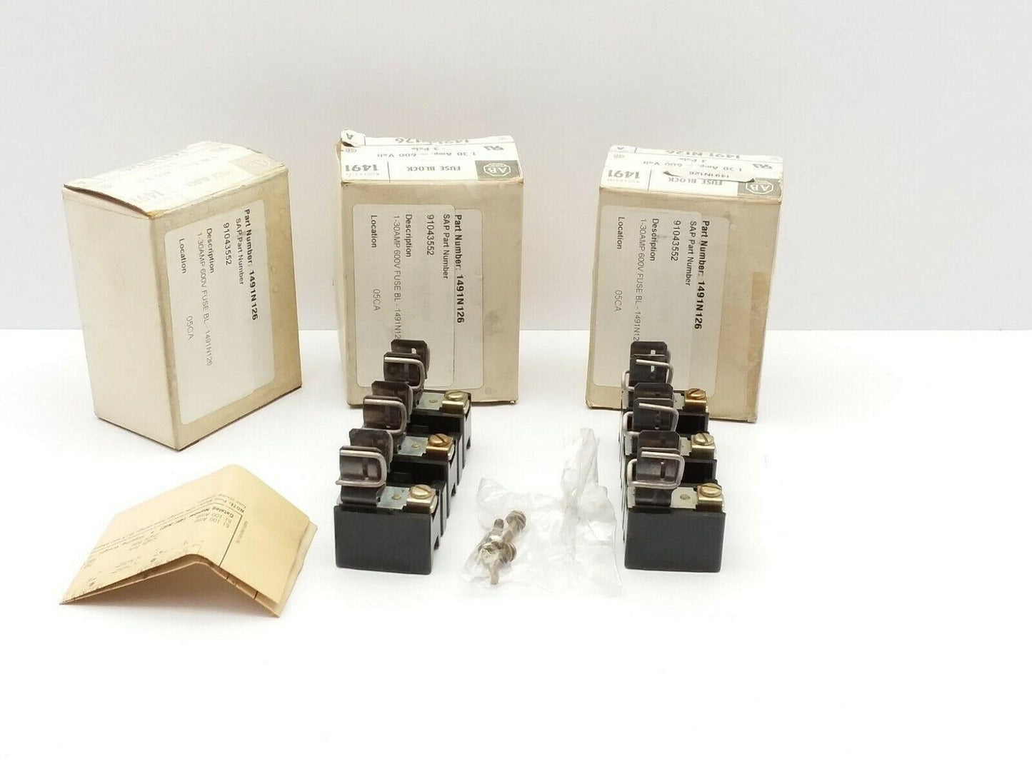Allen Bradley 1491-N126 Series A, Fuse Block 3Pole 30Amp 600Volt Lot of 3 Sets o