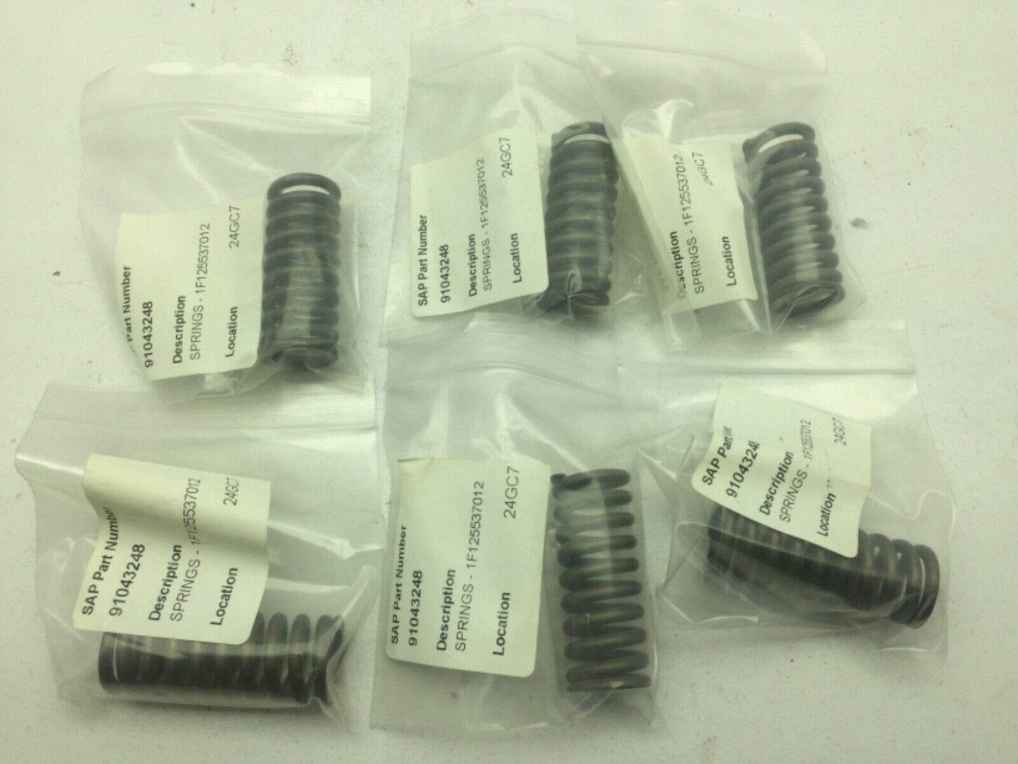 Fisher 1F125537012 Packing Spring LOT OF 6