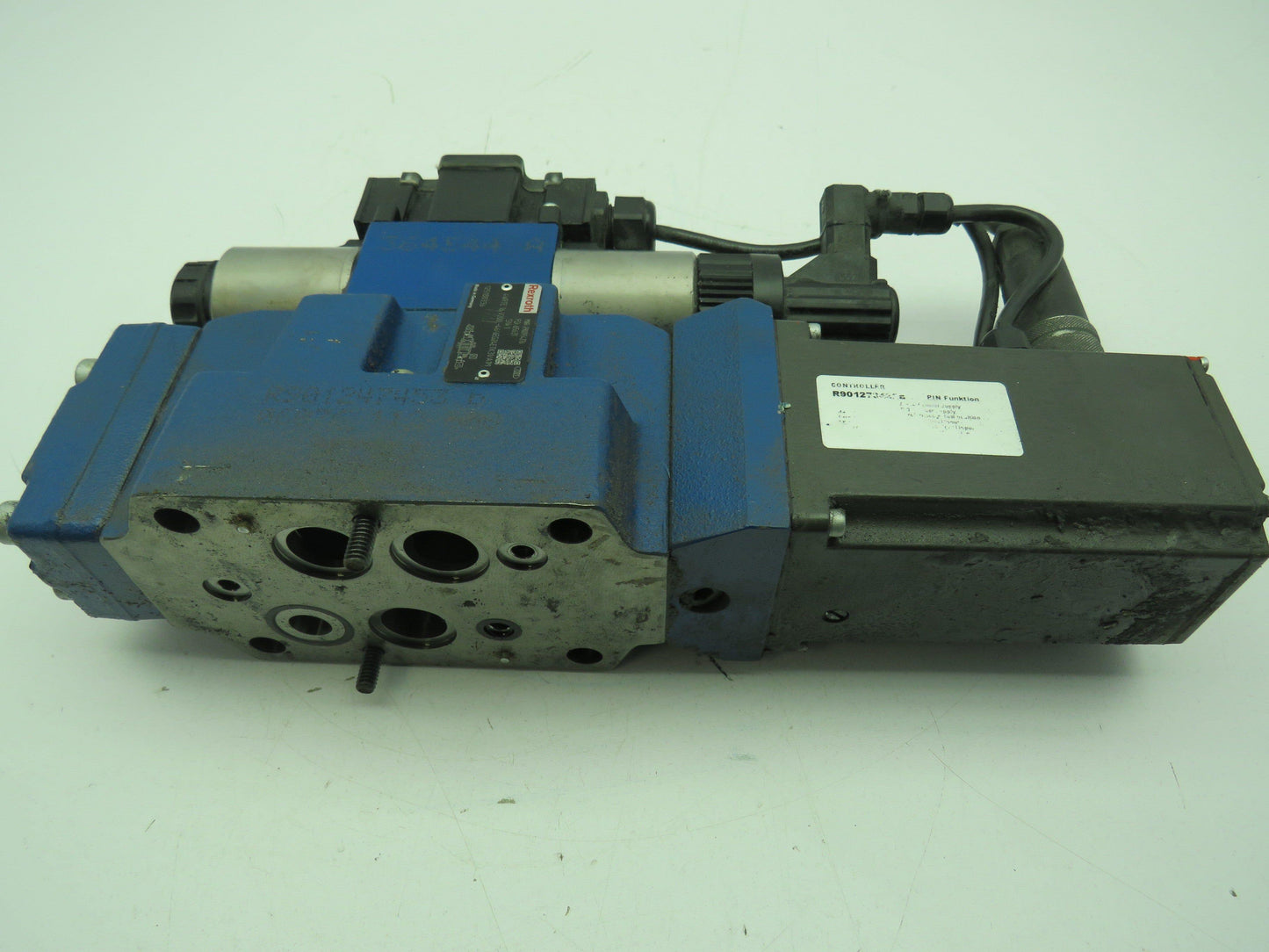Rexroth 4WRTE16V200L-46/6EG24EK31/AIM Hydraulic Directional Valve R900954276