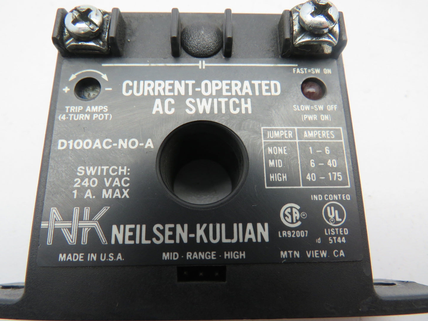 Neilsen- Kuljian D100AC-NO-A Current Operated Switch 240VAC 1A Lot of 2