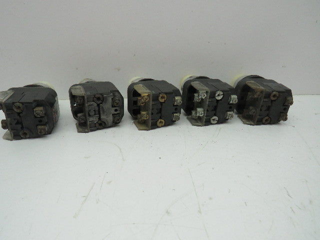 Allen Bradley 800T-PB16 Illuminated Push Button Ser T 120V WHITE NO/NC Lot of 5
