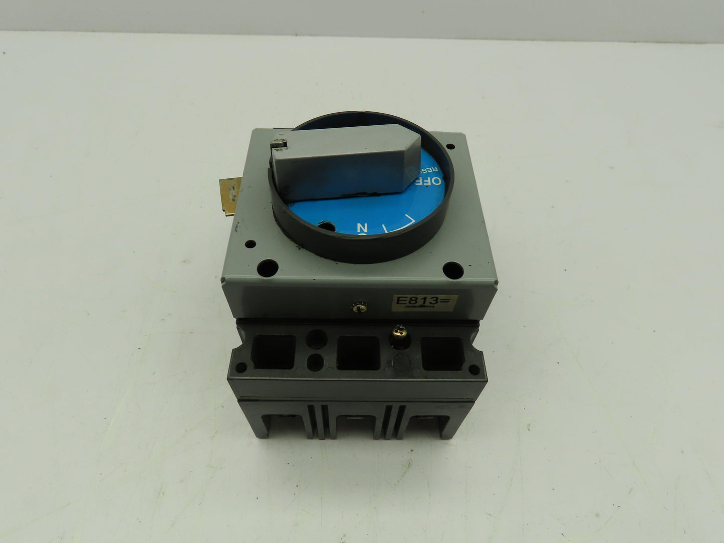 General Electric TED136D15 3 Pole Circuit Breaker 15 Amp. 600 Vac. W/ Turn Trip