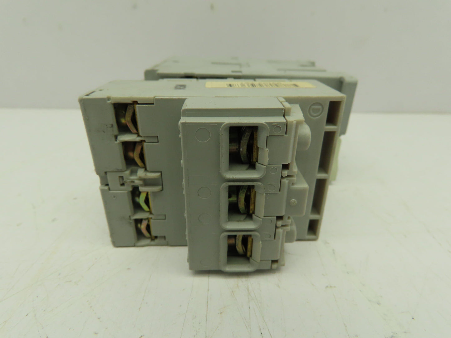 Allen Bradley 100-C09*10 Series A Contactor W/100-C09*10 Series A Overload Relay