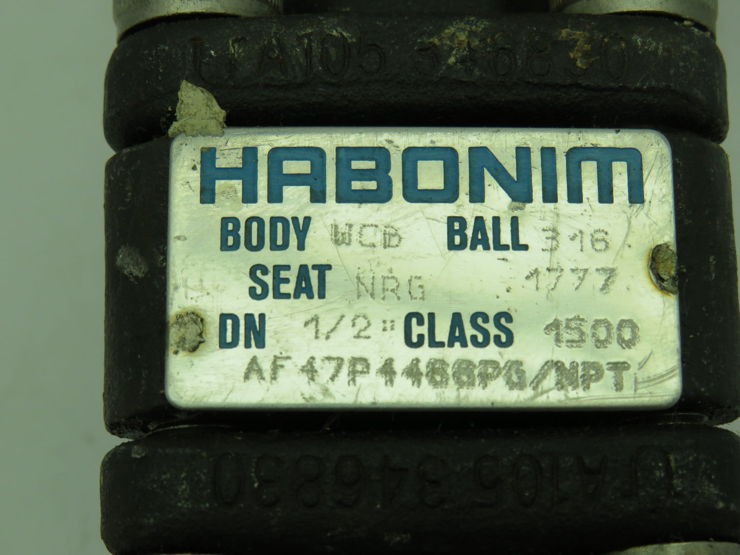 Habonim Stainless Ball Valve Steel Body 1/2" NPT Class 1500