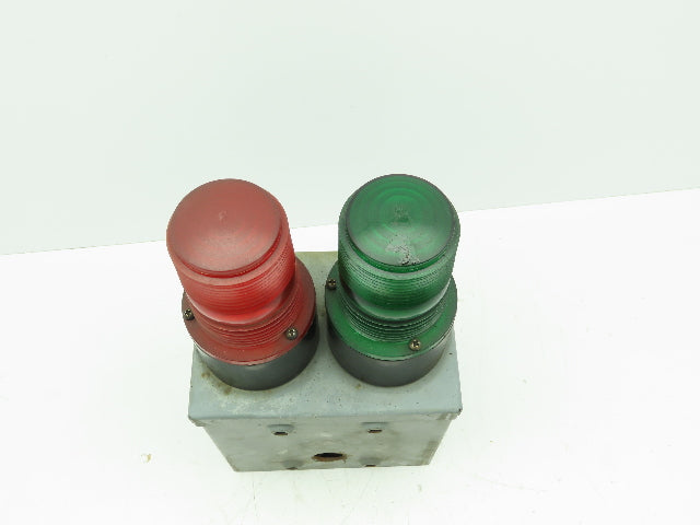 McGuire Dock Controller Indicator Light Box RED/GREEN START/STOP 110V 6x6x4"