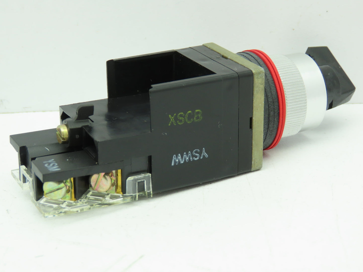 Allen Bradley 800MR-HH2BLAK/C Series C 2-Position Black Selector Switch