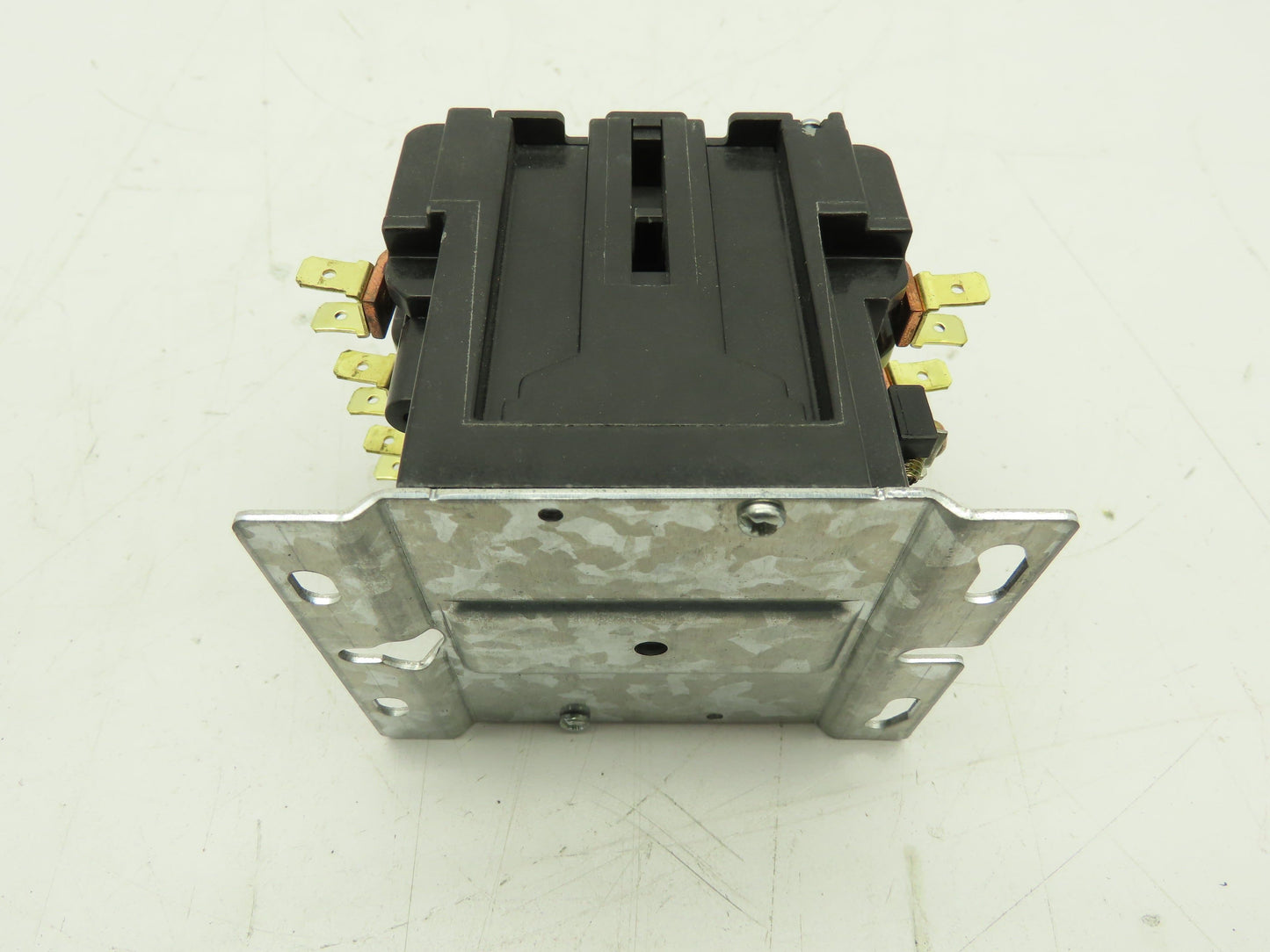 Furnas 42EF35AFAIM Definite Purpose Contactor 60A 600V Coil 110/120V 50/60Hz