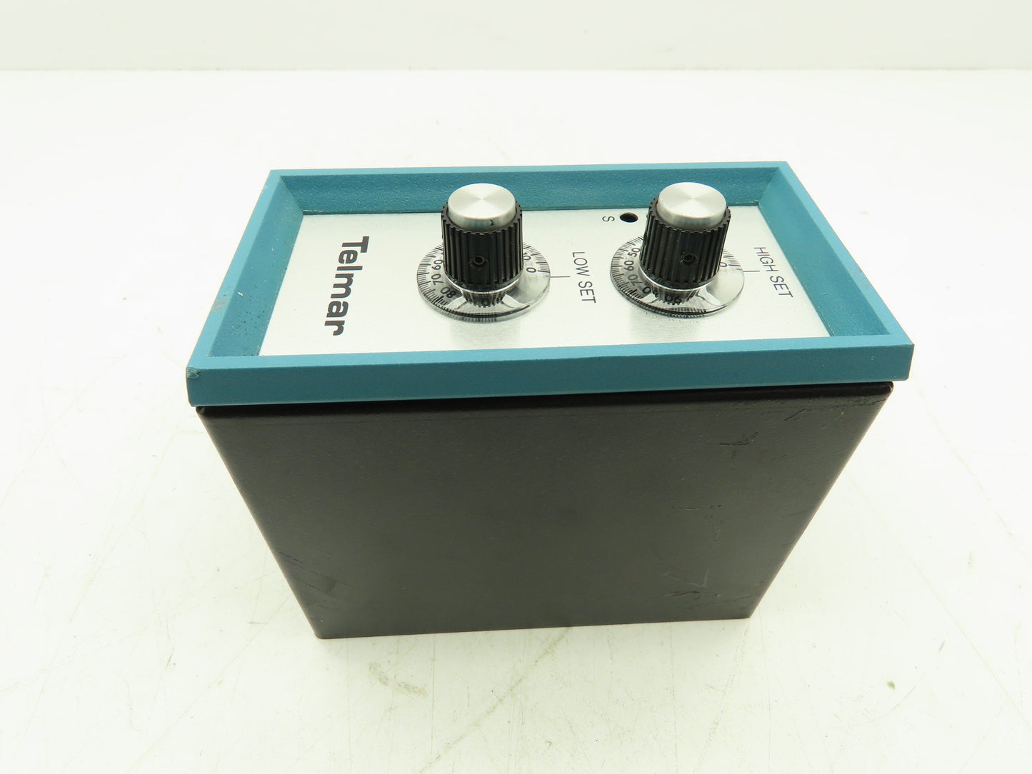 AnaLynk Telmar 543231 Signal Alarm 0-5VDC High-Low 117VAC 500 Series Analog Dial