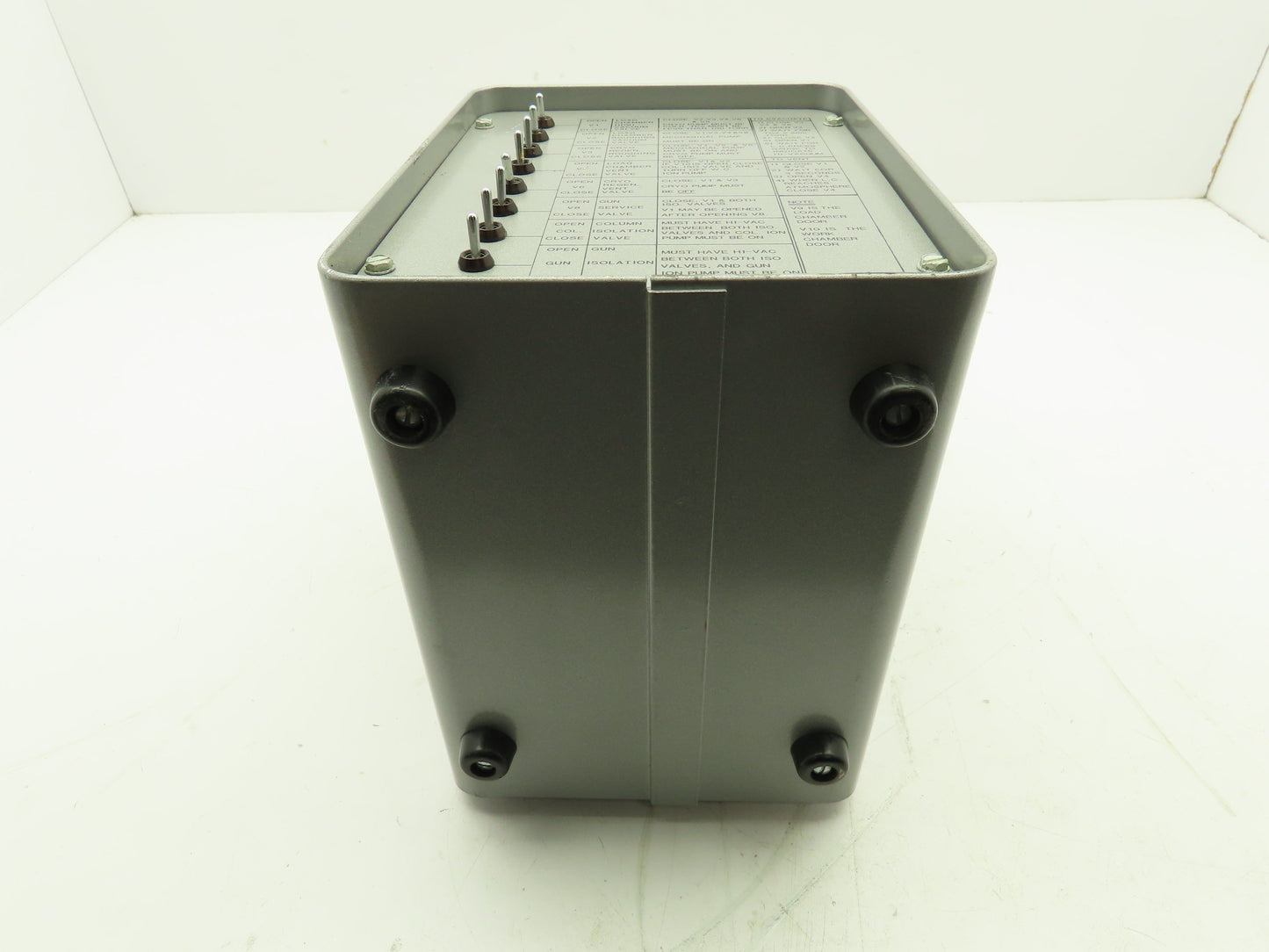 Perkin Elmer D710-0100 Valve Controller Module Box 8-Switch Station