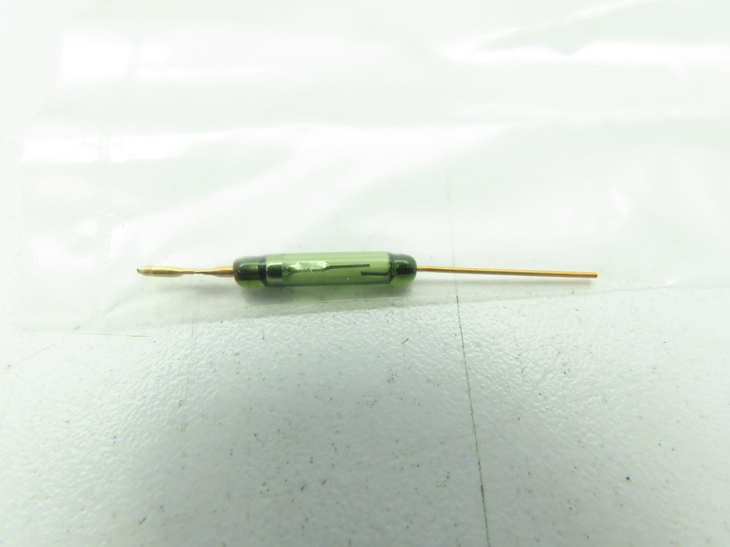 Tektronix 260-1137-00 Reed Switch LOT OF 15